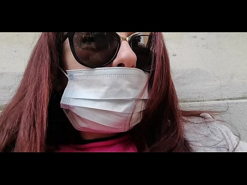 ❤️ Nicoletta se maščuje svojemu sosedu in mu urinira v garažo (Posebna italijanska karantena Covid19) ️ Fucking video na porno sl.pornogroupp.ru ☑